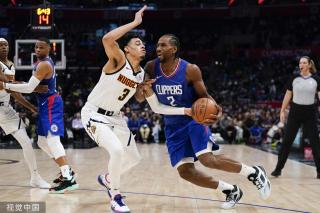 在接受赛后 在接受赛后