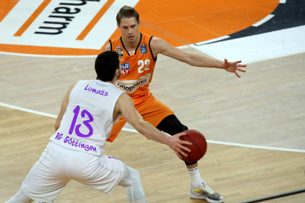 力和适应性 力和适应性