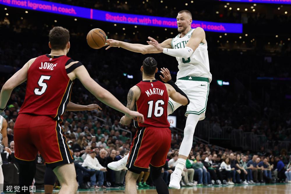 学习网球的 学习网球的